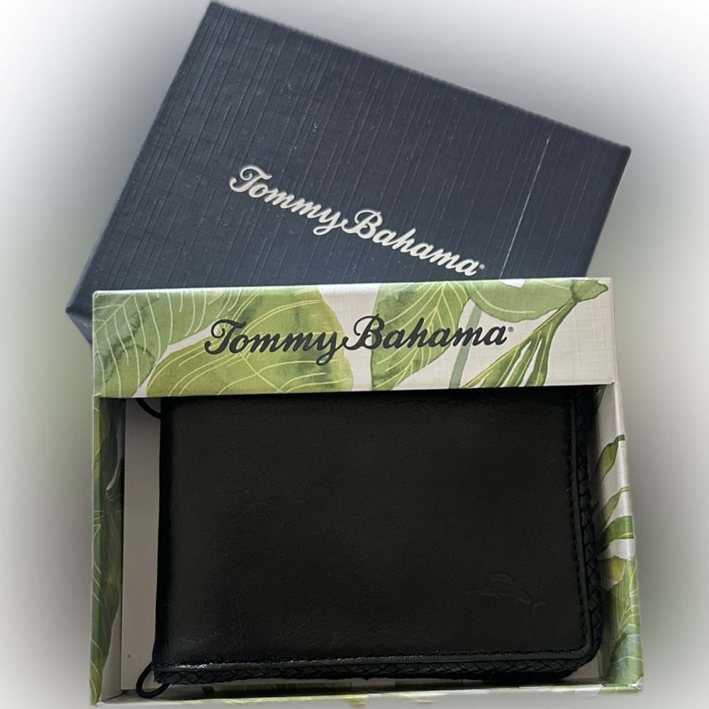TOMMY BAHAMA Leather Slimfold Wallet Black NWT